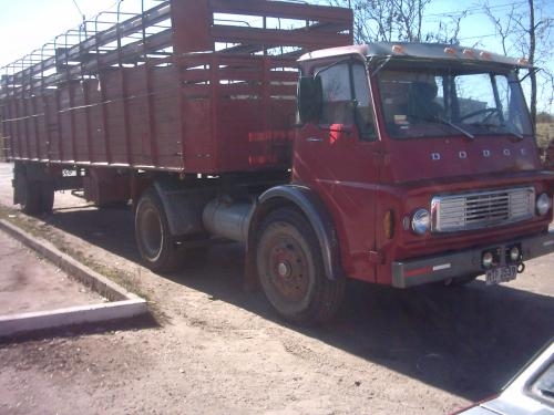 Camion Dodge K 959 Frontal Ingles Con Jaula 11 Mts En Paysandu Otros Articulos